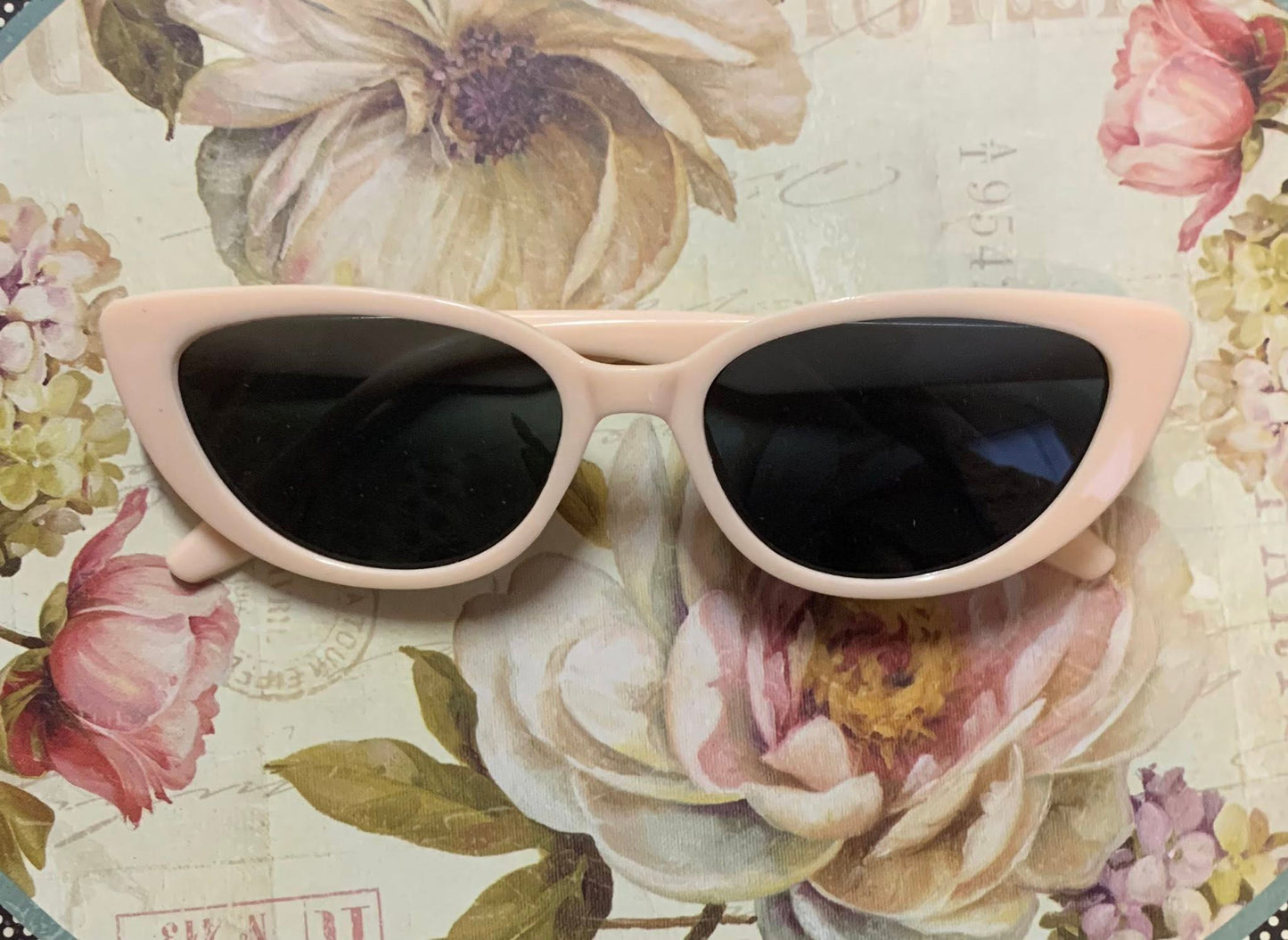 Cateye Sunglasses Collection
