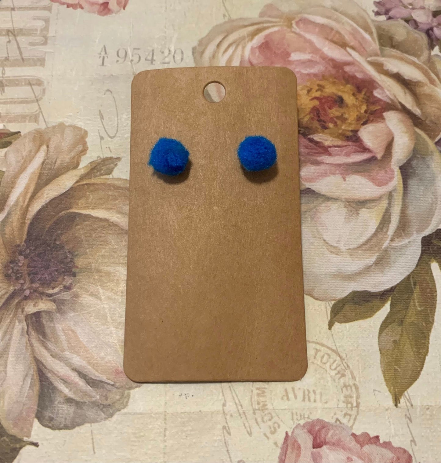 Earrings by Lara