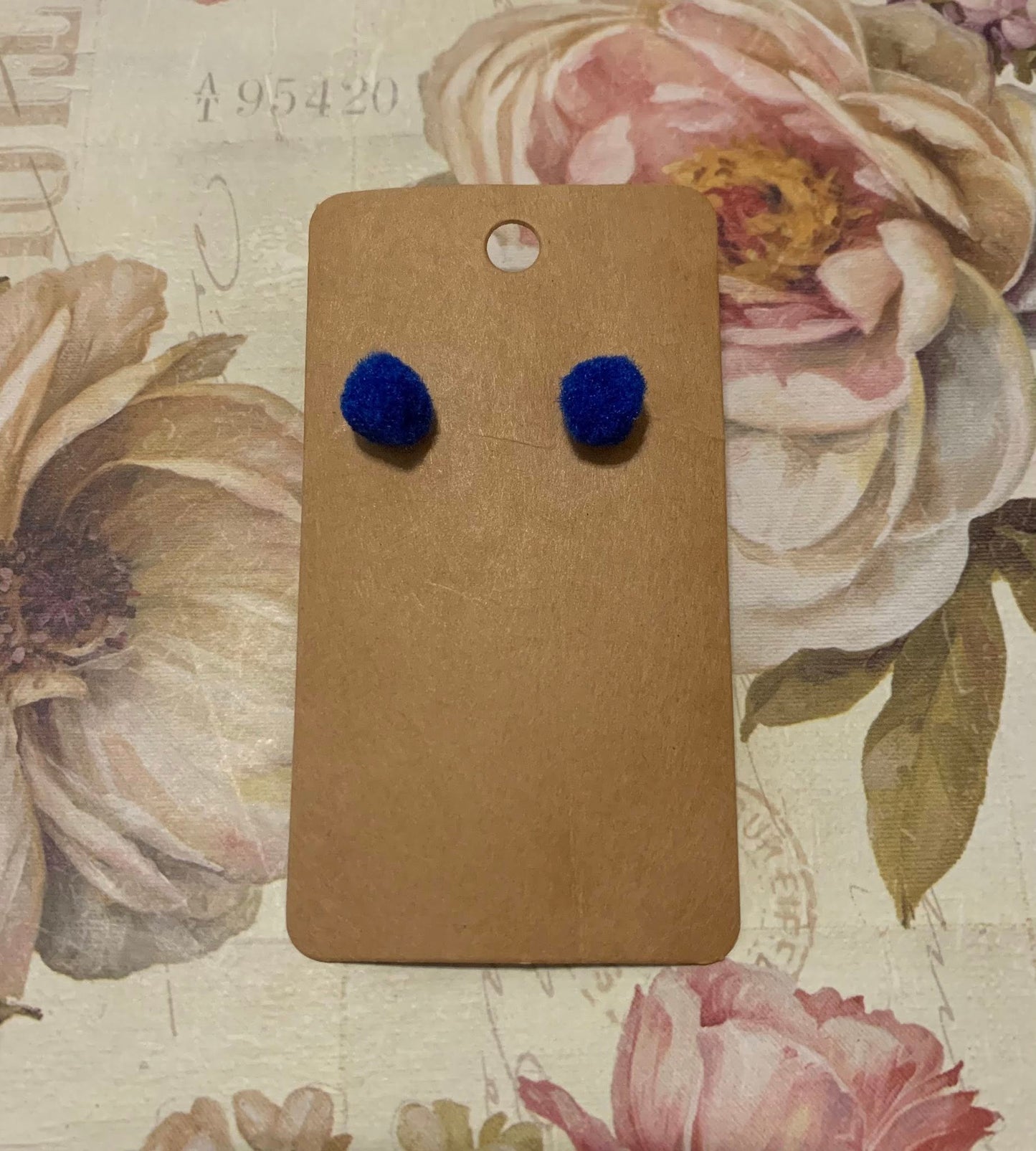 Earrings by Lara