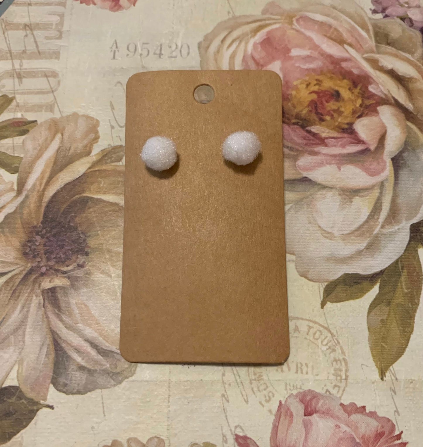 Earrings by Lara